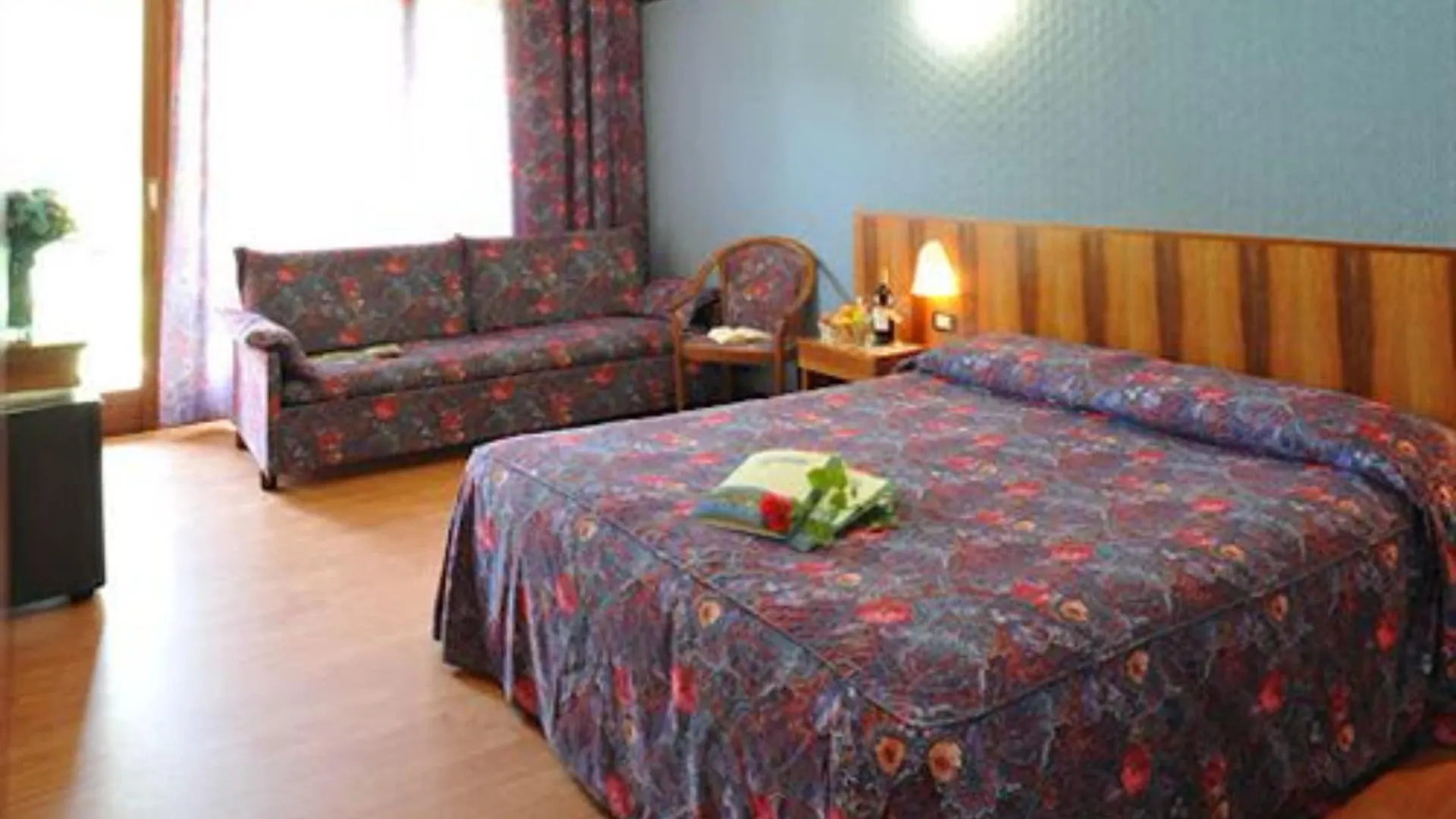 Park Hotel Oasi Garda   Garda (Verona)