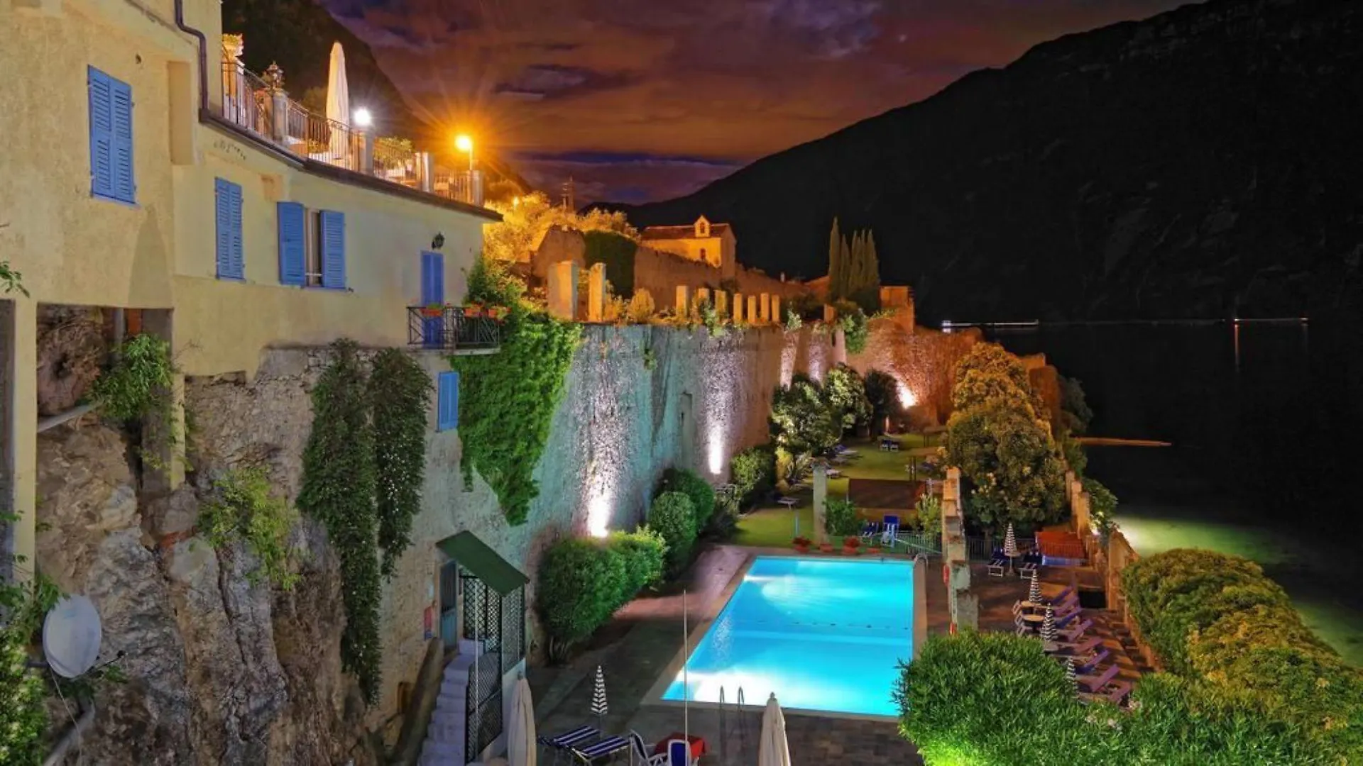Park Hotel Oasi Garda  Garda (Verona)