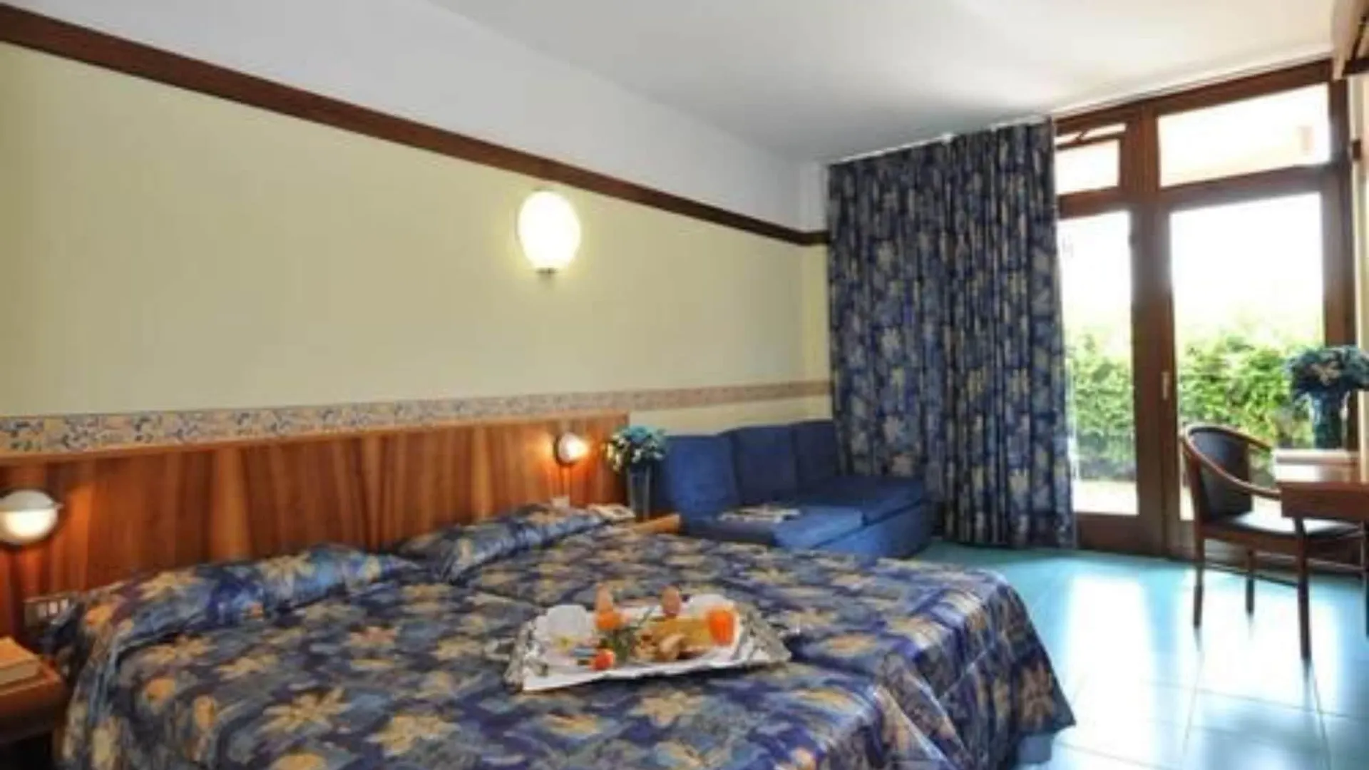 Park Hotel Oasi Garda  Garda (Verona)